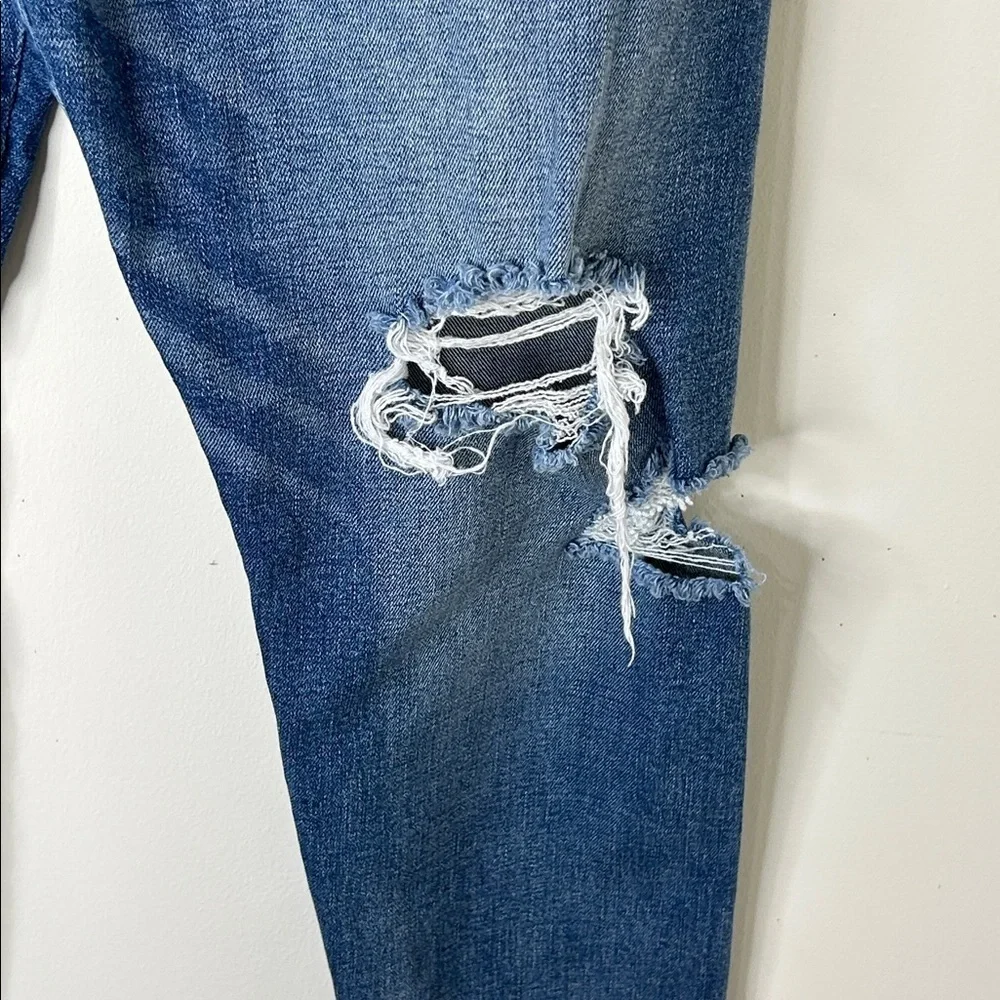 AMERICAN EAGLE Curvy Super High Rise Jegging Distressed Raw Hem Size 8